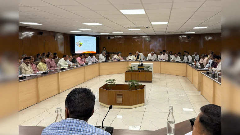 Agriculture Minister Kirori Lal's return, handle work after 9 months