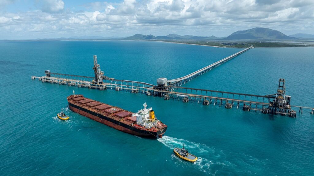 Apsez acquired 50 MTPA capacity of NQXT Australia, target 1 billion tonnes - India tv hindi