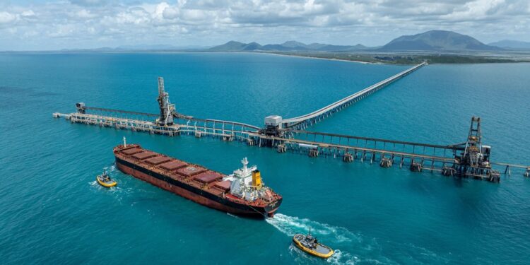 Apsez acquired 50 MTPA capacity of NQXT Australia, target 1 billion tonnes - India tv hindi