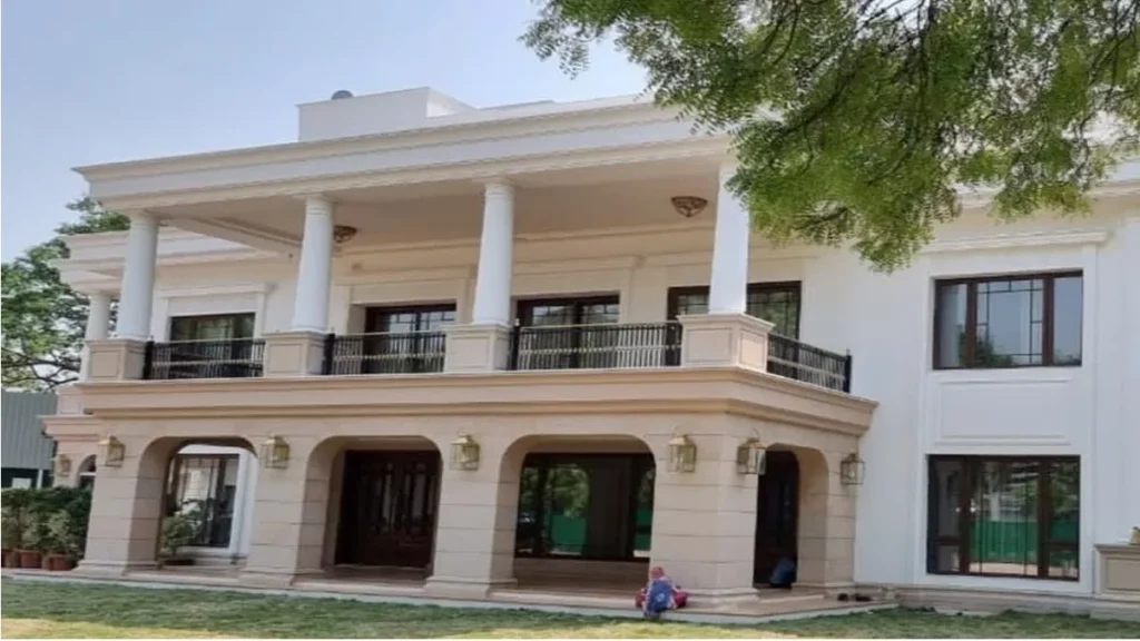Arvind Kejriwal 'Sheeshmahal': Delhi government is considering these options regarding Arvind Kejriwal's 'Sheeshamahal', Delhi Government is Considering these Options Regarding Arvind Kejriwal's 'Sheeshmahal'