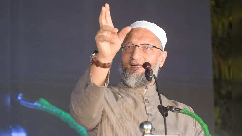 BJP leader Hamid Khan Mewati from Rajasthan, "Owaisi has kept illegal occupation of 3 thousand bigha waqf lands"