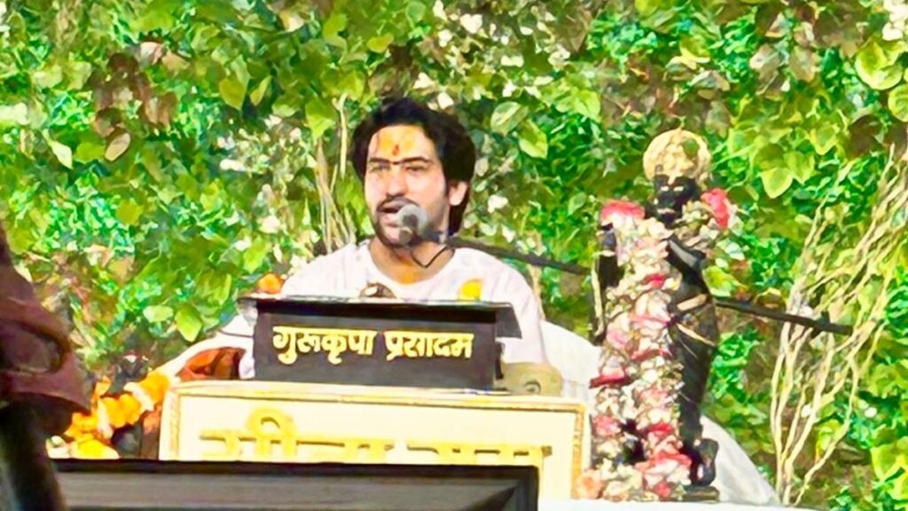 Baba Bageshwar's reaction on Waqf Bill, gave a big statement on the opposition - India tv hindi