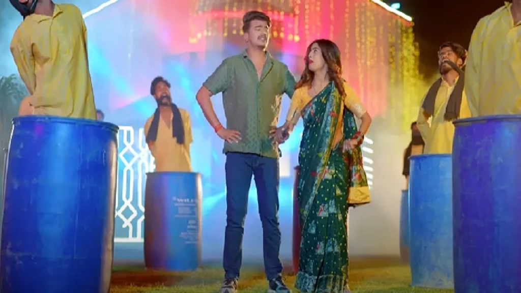 Bhojpuri singers are not leaving the murder case, now a song was made on Saurabh murder case