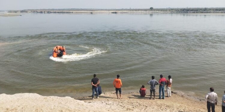 Big accident in Gujarat, 6 people of the same family drowned in the river; Everyone came to spend holidays