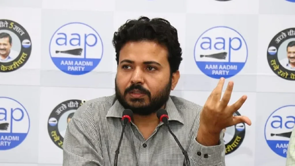 CBI RAID at AAP Leader Durgessh Pathak's House: CBI raided the house of AAP leader Durgesh Pathak, know which case took action, CBI RAIDS AAP Leader Durgesh Pathak's House, Know in Who in the Action Was TAKEN