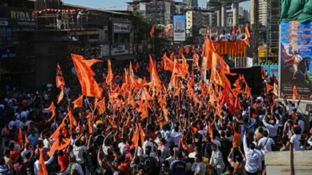 Calcutta High Court Gives Conditional Permission for Ram Navami Rally: Calcutta High Court gave Hindu organizations a conditional permission to take out a rally on Ramnavami in Howrah, Calcutta High Court Gives Conditional Permission to Hindu Organizations to Hollet Ram Navami Rally in Howrah