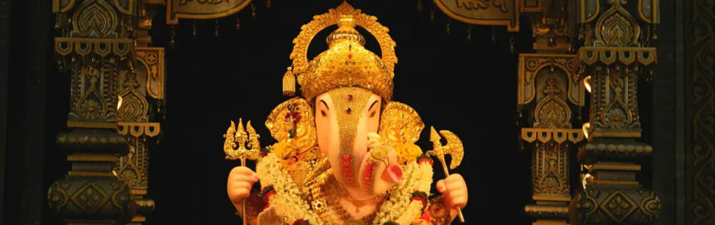 वीडियो में बताई गई शुद्ध विधि से ही करे गणेशाष्टकम् मंत्र का जाप, वरना फायदे की जगह उठानी होगी बड़ी हानी 