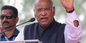 Congress President Mallikarjun Kharge will address public meeting in Buxar on visit today