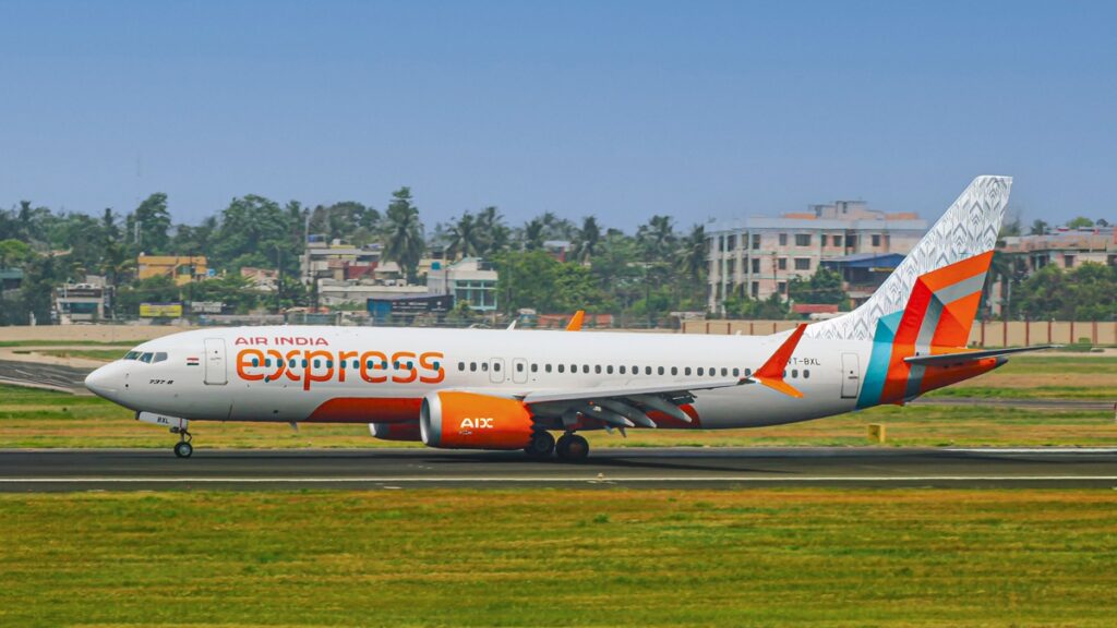 DGCA orders ordered to investigate the death of Air India Express pilot, know the whole thing - India tv hindi
