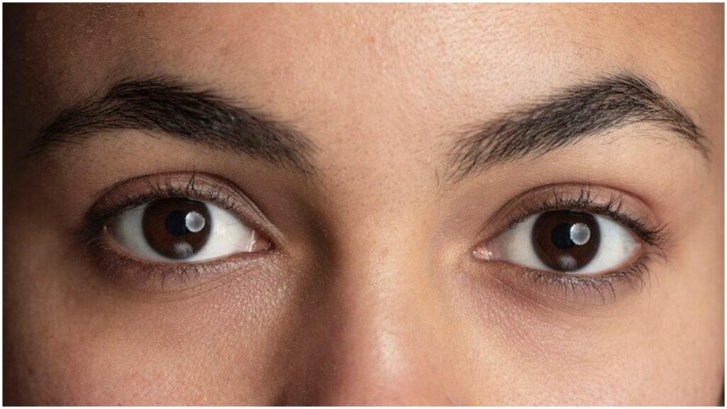 Do not go away forever, your eyesight, do not ignore these symptoms - India tv hindi