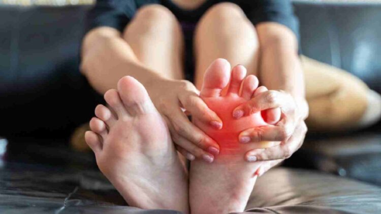 Due to these reasons, the body starts freezing in the body, know how to control from experts? - India tv hindi