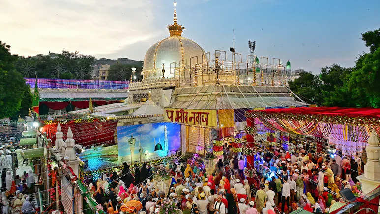 Gaddinshin of Ajmer Sharif supports, Anjuman Committee opposed - Differences among Khadim on Waqf Bill