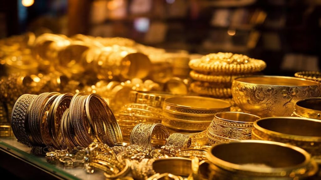 Gold Rate Today: Gold -silver falls, the price of 10 grams per 10 grams is running on MCX - India tv hindi