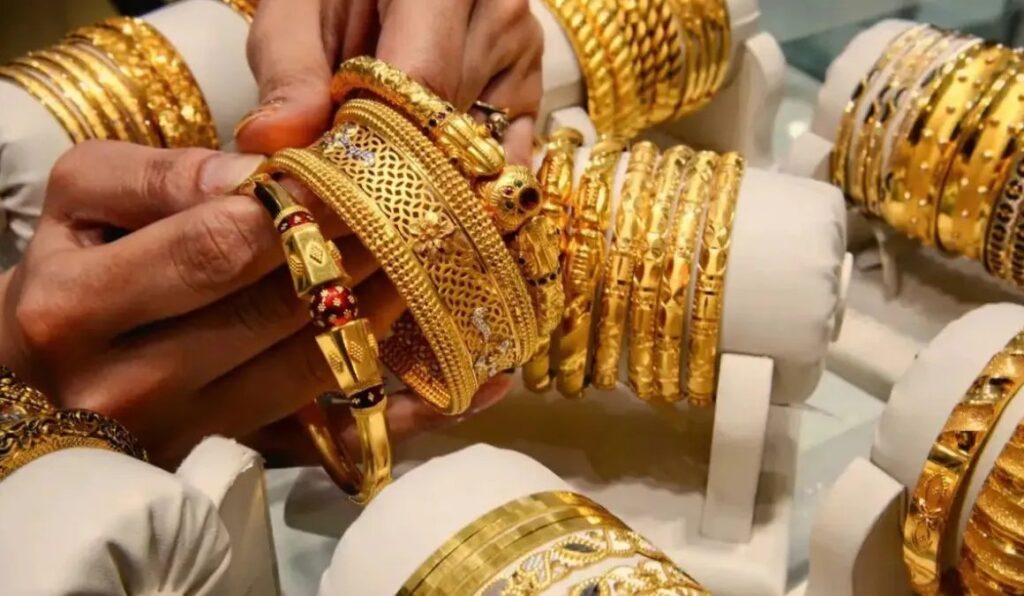 Gold prices fall, great opportunity to buy