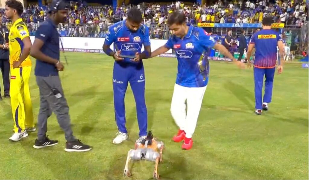 Hardik Pandya pranks with Akash Ambani, you will not be able to stop laughing after watching videos - India tv hindi