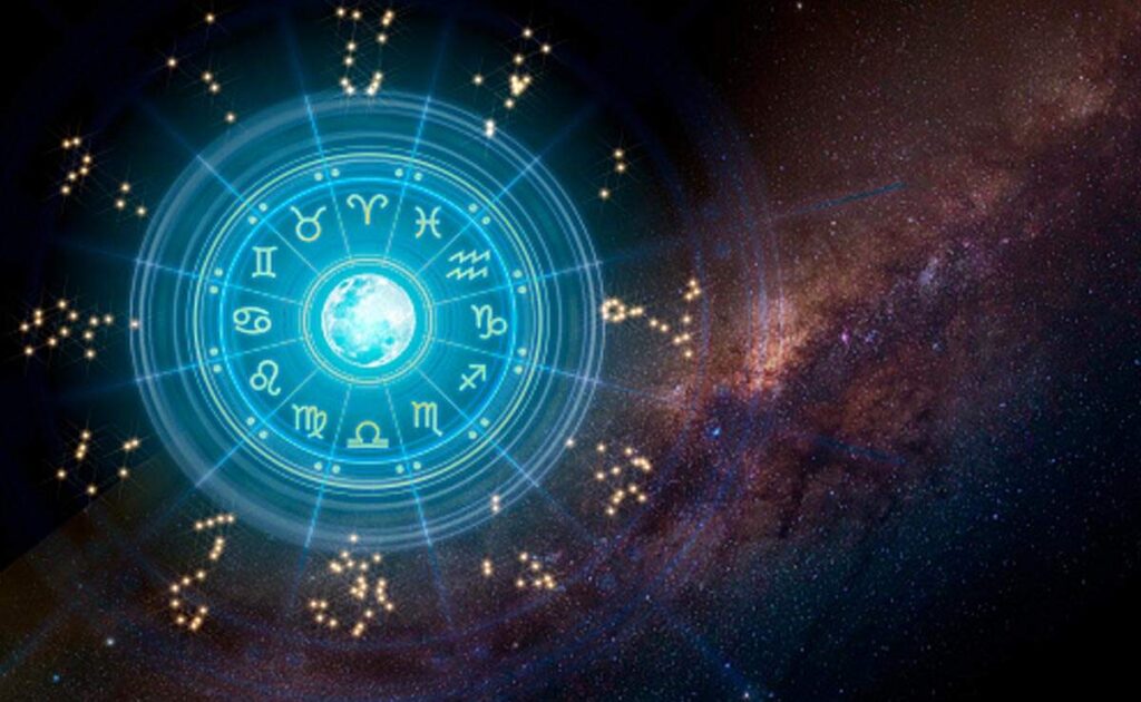 19 अप्रैल 2025 का राशिफल: जानें कैसा रहेगा आज का दिन आपकी राशि के लिए, वीडियो में जाने किसे मिलेगी सफलता और किसे रखना होगा संयम