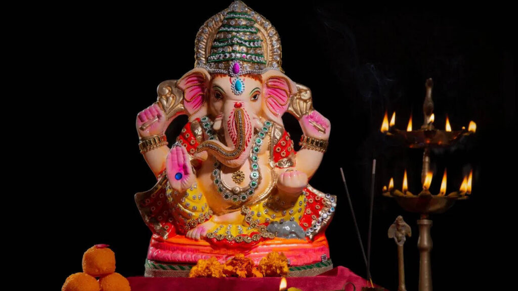 अगर आपको भी है कोई जानलेवा बीमारी तो 108 बार करे इस मंत्र का जाप विघ्नहर्ता हर लेंगे आपके विघ्न, वीडियो में जानिए उच्चारण का सही तरीका 