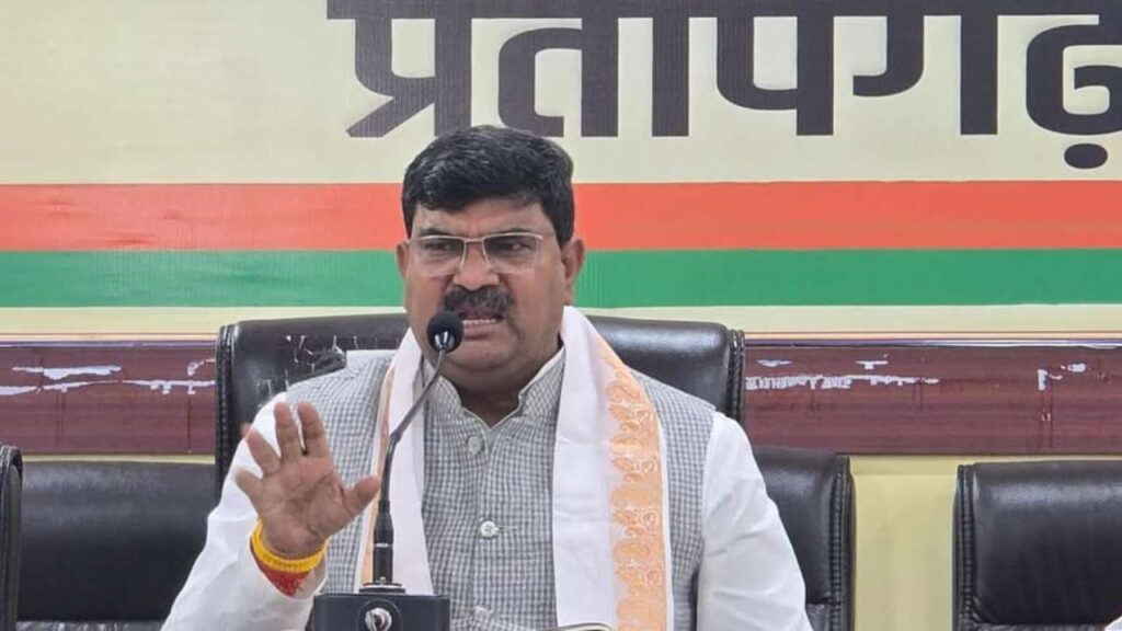 In 2027, BJP government will be formed for the third time in the state, Opposition's Conspiracy will fail | BJP government will be formed for the third time in the state in 2027, conspiracies of opposition to fail. News Track in Hindi