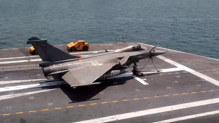India-France Deal to Buy 26 Rafale Marine Fighter Jets: 26 Rafale Marine Fighter Aircraft from France, India will buy a deal of 63 thousand crores, India will buy 26 rafale marine figs from jets from 63 thossed creve Finalized
