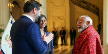 JD Vance coming to India today, will do dinner with PM Modi, will talk on tariff? - India tv hindi