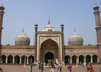 Jannati Darwaza is also present in this miraculous mosque of Tonk, not only in Ajmer, will not believe the video