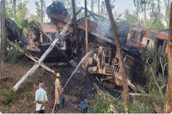 Jharkhand: Two killed in collision between two freight trains in Sahibganj, four injured