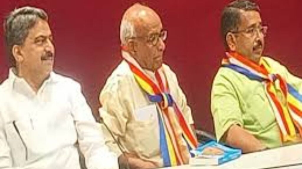 Key Political Figures Daddu Prasad, Salauddeen, Devaranjan Nagar, And Jagannath Kushwaha Join Sp in Lucknow | Uttar Pradesh News Today Latest Update in Hindi News Track Hindi News Up Ka Taaza Samachar in Hindi | Lucknow News: Daddu Prasad, Salauddin, Devaranjan Nagar and Jagannath Kushwaha join SP | News Track in Hindi