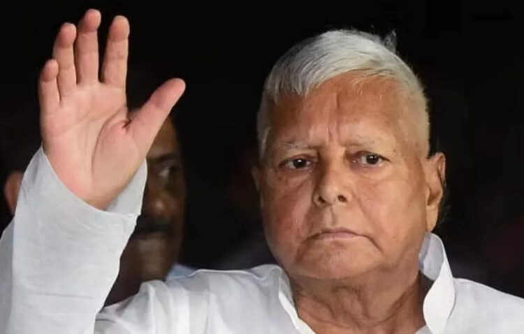 Lalu Yadav and Tejashwi joined AIMPLB's protest against the Waqf Amendment Bill in Patna
