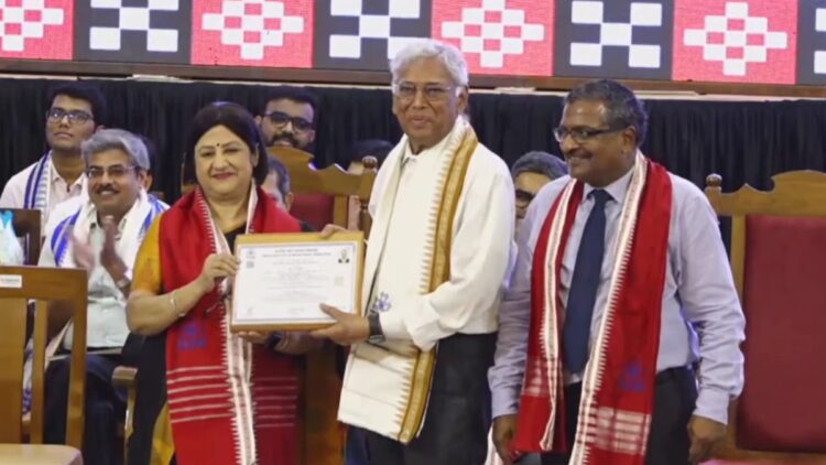 MBA degree at age 84, third PhD preparation, learn about Dr. Girish - India tv hindi