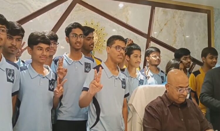 Majid Hussain of Burhanpur became MP topper in 2025, achieved 99.99 percent