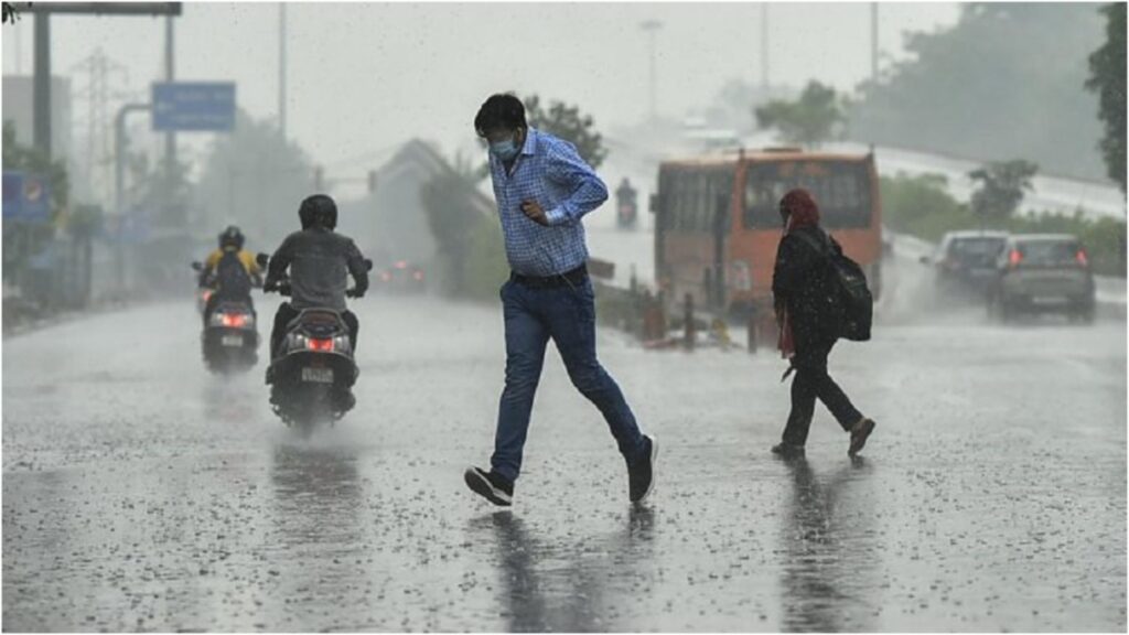 Many flights to Jammu Airport canceled due to bad weather, know the weather of April 20? - India tv hindi