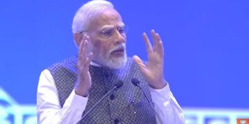 PM Narendra Modi Distributed Appointment Letters: PM Narendra Modi distributed appointment letters distributed to more than 51 thousand youths, gave the mantra of 'Citizen Devo Bhavah', PM Narendra Modi DISTRIBUUTED Appointment Letters to More Than 51 THAN 51 THAN 51 THING YOUTHAN is God '