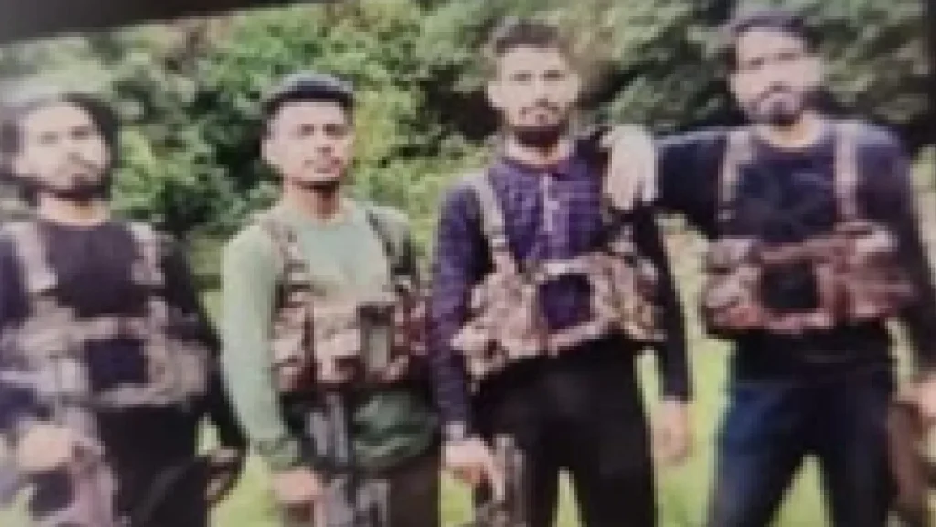 Pahalgam Terror Attack: Three of these three terrorists in Pahalgam, after the incident, the terrorists had made contact with PoK and the masters in Karachi, ASIF FAUJI Abu Talha Suleiman Shah Behind Pahalgam Atak Terrorist Contacted in Poki and karachi