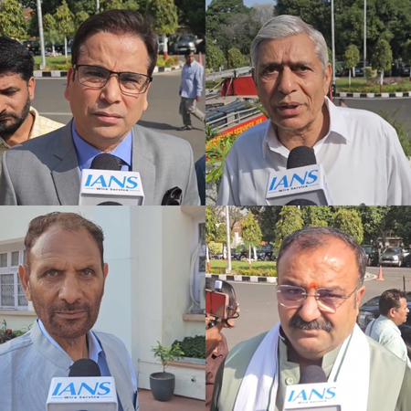 जम्मू-कश्मीर में ‘वक्फ कानून’ पर गरमाई सियासत : नेशनल कॉन्फ्रेंस और कांग्रेस विधायक बोले- ‘चर्चा जरूरी’