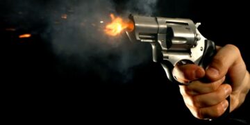 Punjab News | Punjab Taran Taran News | Sun Inspector Shot dead in Punjab | Tarantaran News in Hindi | Punjab Police | Punjab Crime News | Punjab Police Attack | Attack on Punjab Police News in Hindi | Attack on Tarantaran Police | , Policeman shot and killed in Punjab, accused absconding. News Track in Hindi