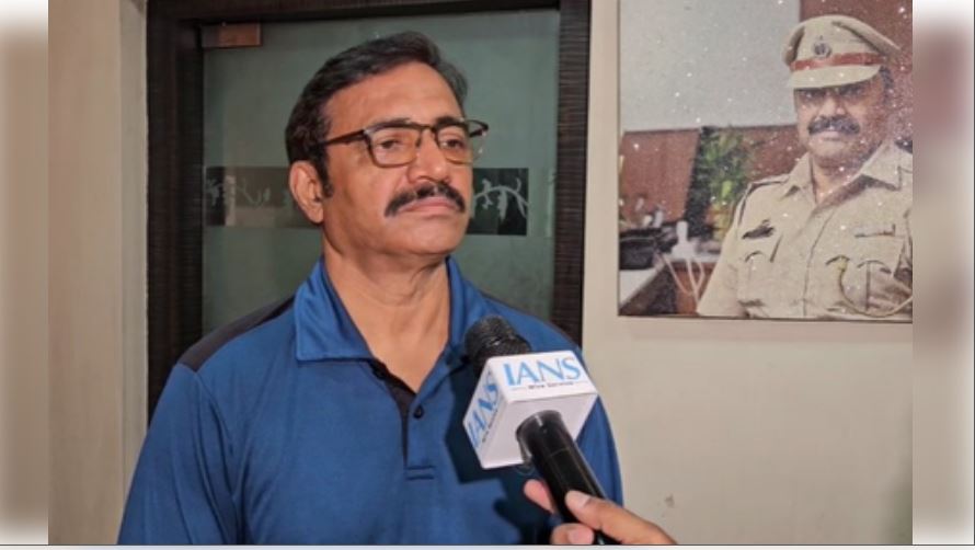Retired Senior Inspector Hemant Bawdhankar said by referring to the 26/11 attack