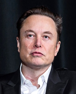 'Robot' will overtake Best Human Surgeon in the coming five years: Alan Musk