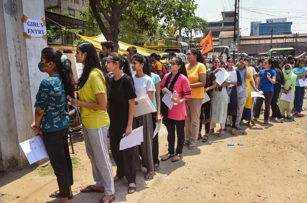 SSC applied for recruitment candidates checking from Aadhaar biometric, exam starts from next month