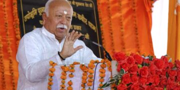 Sangh chief Mohan Bhagwat will release the book 'The Hindu Manifesto' - India tv hindi