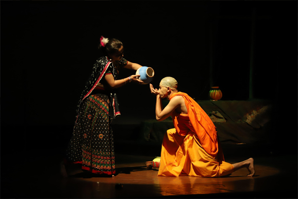 Staged drama 'Chandalika' under Jaipur Natya ceremony