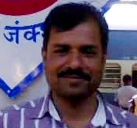 Teacher dies due to unknown vehicle collision, Palawas was going to see Balaji