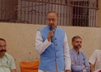 Terror of stray dogs in Delhi: Vijay Goyal teased mass movement, demonstration at Jantar Mantar on 27 April