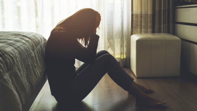 These serious symptoms are seen in women suffering from depression, learn mental self - India tv hindi