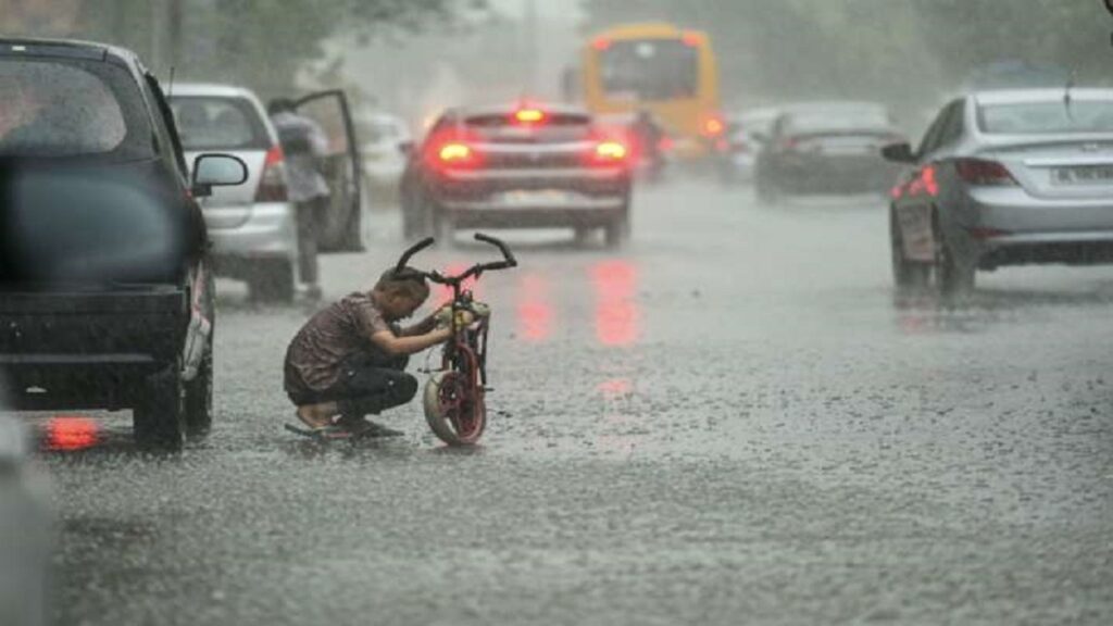 Thunderstorms and rain alert in 22 states, know the weather of these states including Delhi - India tv hindi