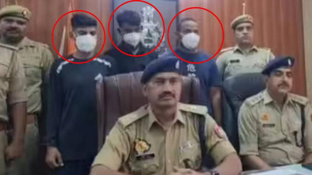 Used to charge extortion money from junk people for one rupee kg, police of Noida made such disclosure