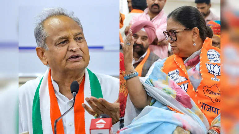Vasundhara Raje reprimanded the officers in Rajasthan and Ashok Gehlot gave advice