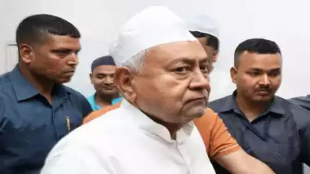 Waqf Bill 2025 | Bihar Chief Minister Nitish Kumar | Waqf Amendment Bill | JDU on Waqf Amendment Bill | Many JDU Leaders are resigning | News Track Hindi News | Latest Update Hindi Samachar | WAQF Bill 2025: Bihar Chief Minister Nitish Kumar did such react on the Waqf Bill, the party's Muslim leaders resign? , News Track in Hindi