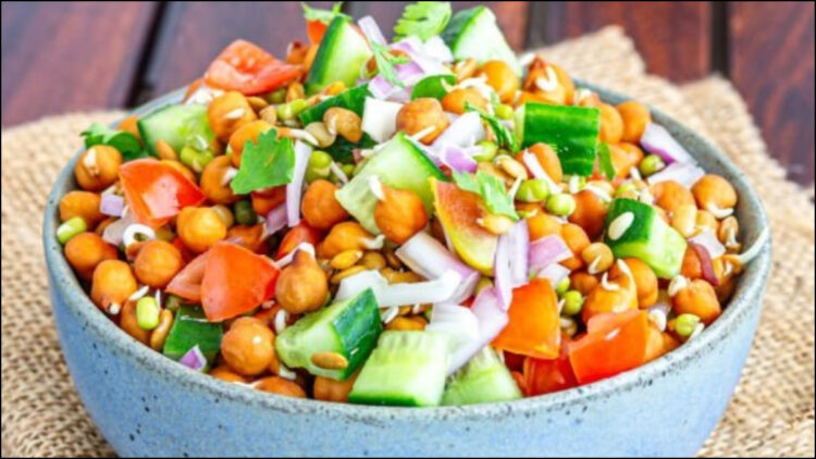 What is the benefit of eating boiled gram for breakfast, know how to make delicious gram sprouts - India tv hindi