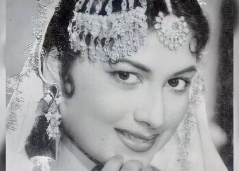 When the public erupted after seeing the romance of siblings onscreen, the actress left the country - India tv hindi
