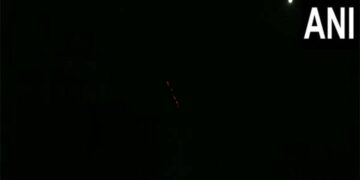 10-12 Pakistani drones seen on Kachch and Banaskantha border in Gujarat, blackout in border areas